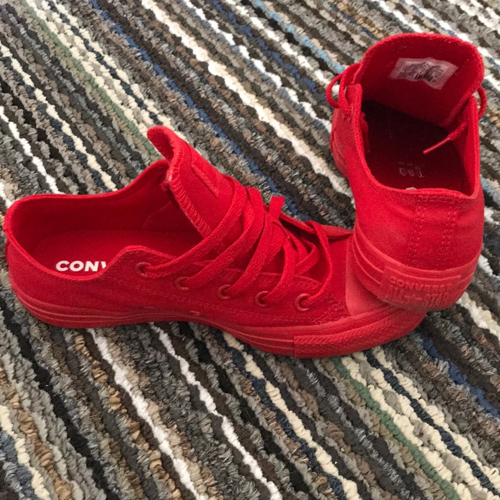 Red Converse